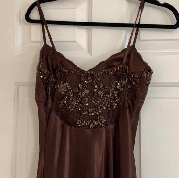 Xscape beaded sequin dress - Picture 14 of 15